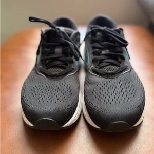 Brooks Ariel Women's Black and Teal Shoes